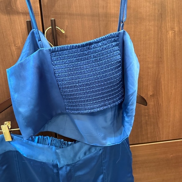 House of Harlow 1960 satin matching set size M - Picture 9 of 11